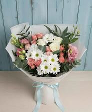 Букет цветов из:  Розы, Лизиантусы и Хризантемы в Нудоль