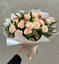 Букет Кремовые розы Латте в Нудоль