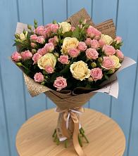 Букет цветов из:  Розы в Нудоль