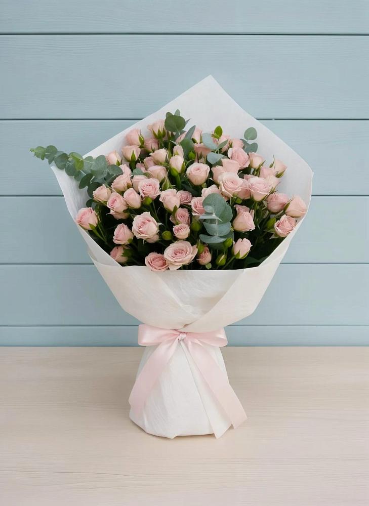 Букет цветов из: Розы в Нудоль