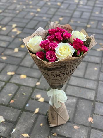 Букет цветов из: Розы в Нудоль