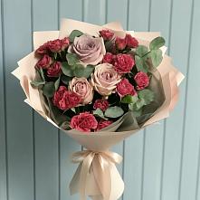 Букет цветов из:  Гвоздики и Розы в Нудоль