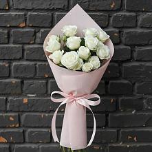 Букет цветов из:  Розы в Нудоль