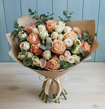 Букет цветов из:  Альстромерии и Розы в Нудоль