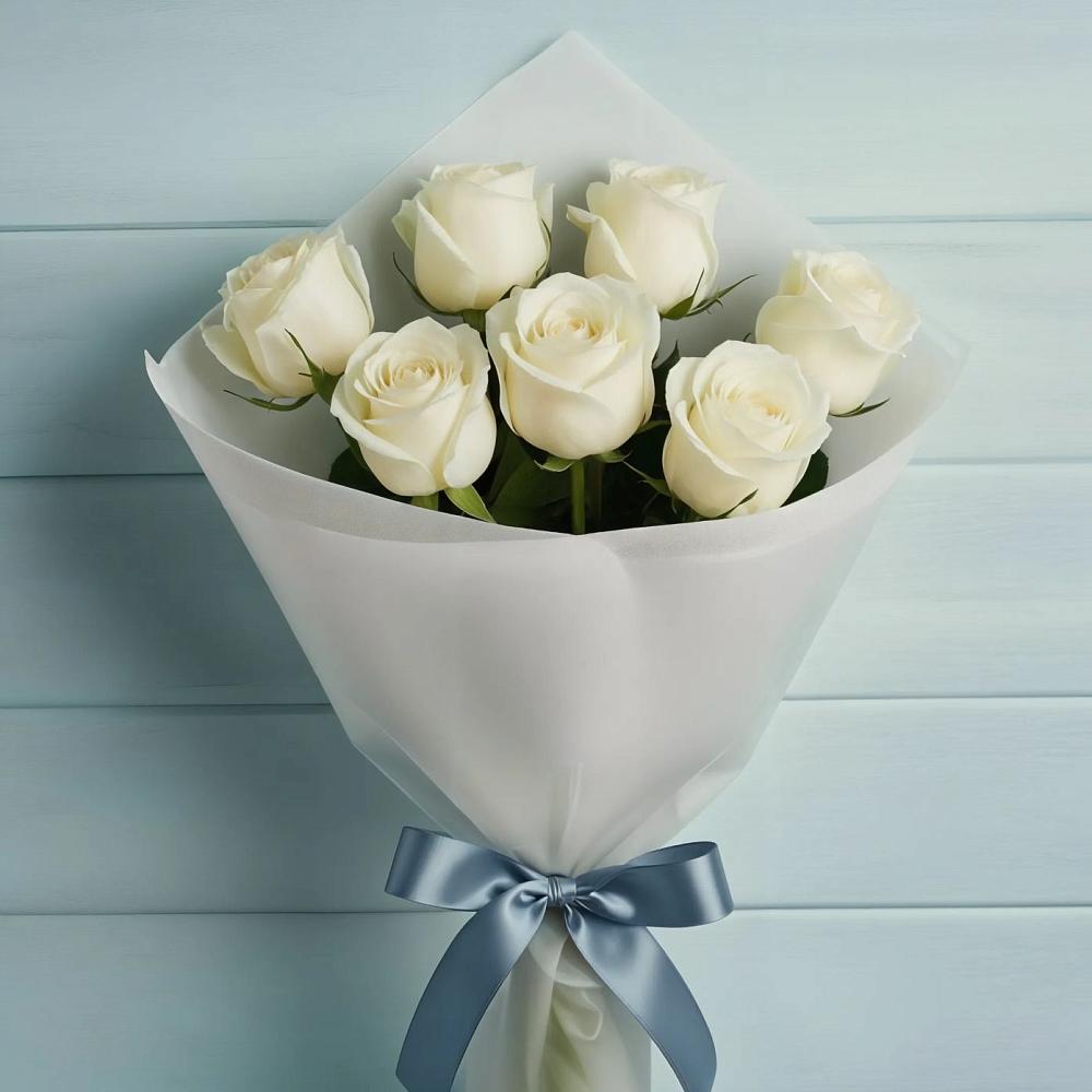 Букет 7 Белых роз Эдлесс Лав в Нудоль